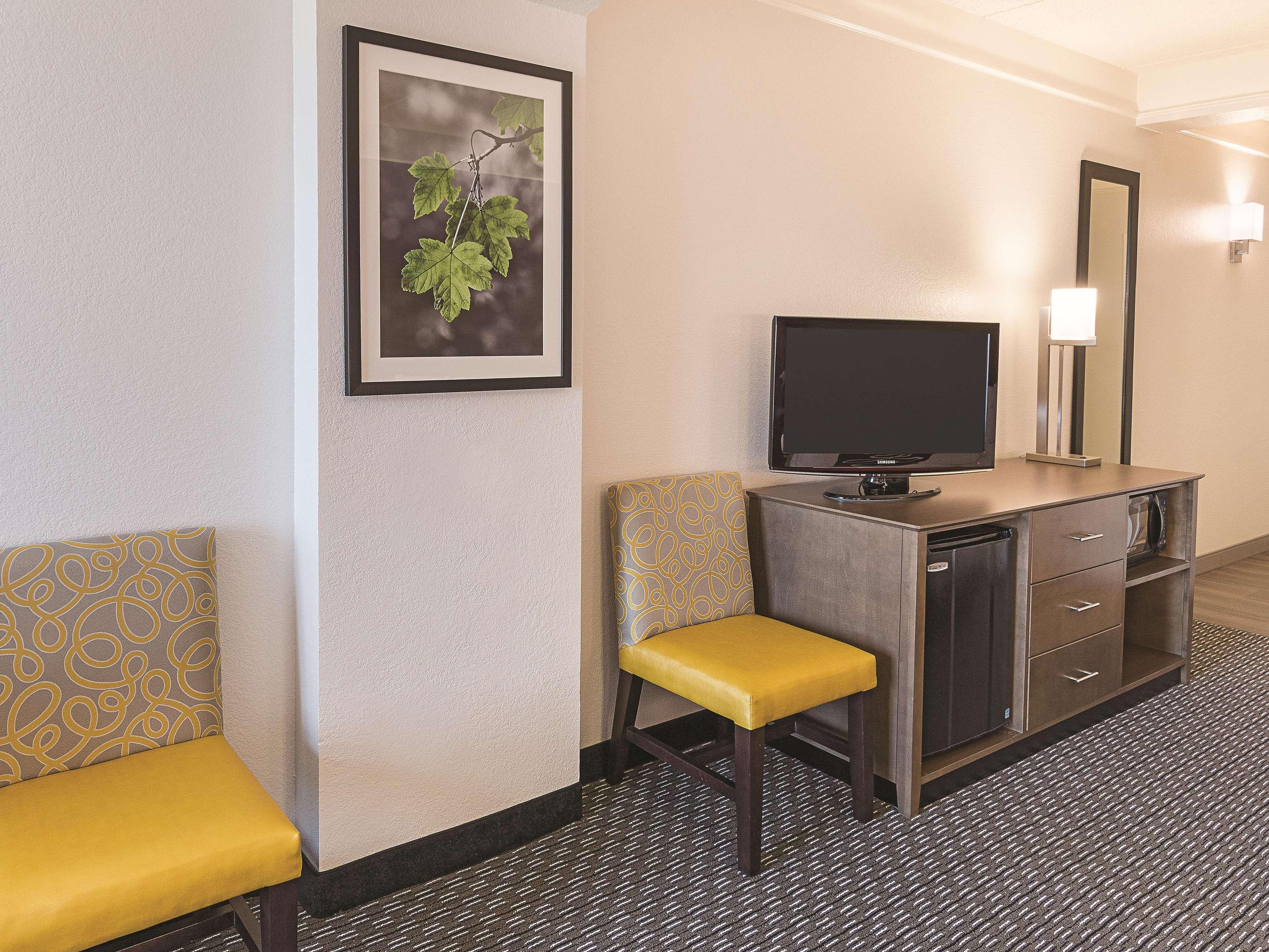 La Quinta By Wyndham Arlington North 6 Flags Dr Hotel Kültér fotó