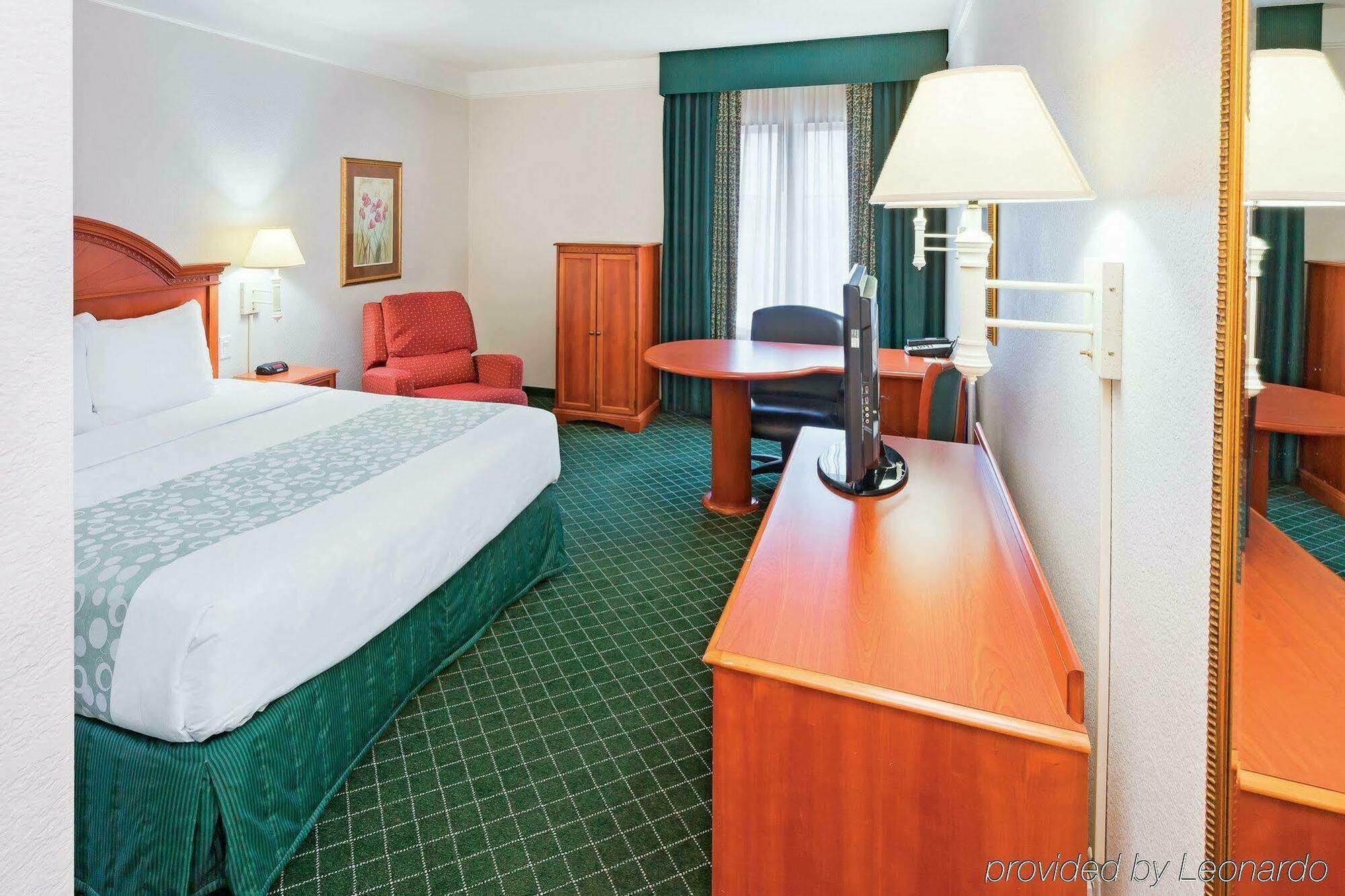 La Quinta By Wyndham Arlington North 6 Flags Dr Hotel Kültér fotó
